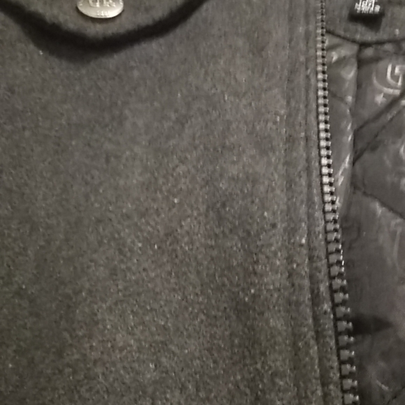 Boys jacket❤️ - Picture 3 of 5